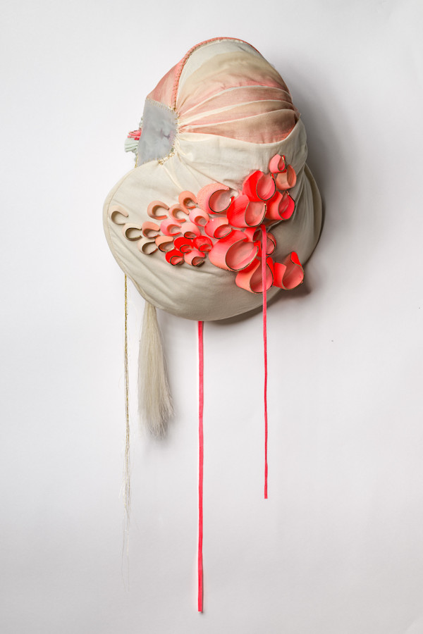 Saddle Reconstruction by Natale Adgnot