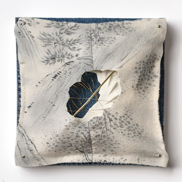 Spike Denim Square by Natale Adgnot