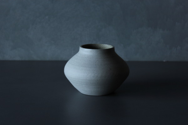 Riverstone Vase / 103 by Clyde Arnott