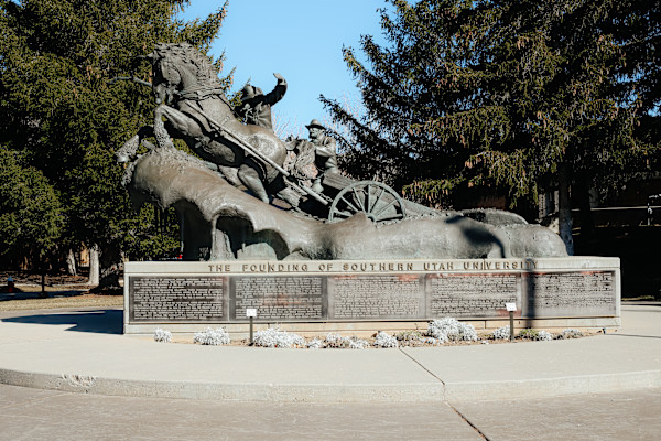 Founders and Old Sorrel Monument (The)