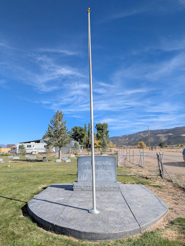 Veteran Memorial, Cemetery - Summit