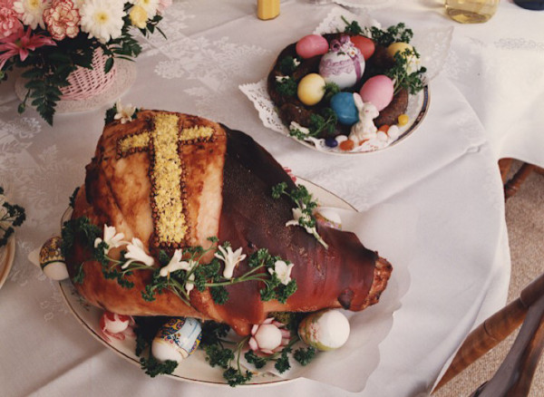 Swienconka: ham by Marion Faller