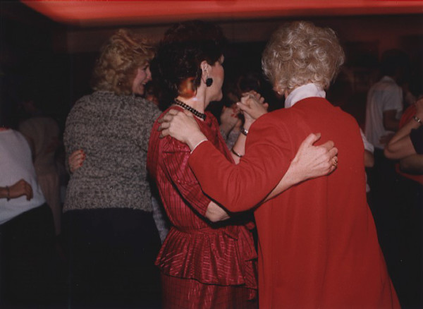 Dyngus: red dresses by Marion Faller