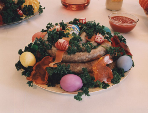 Swienconka:ImmHeart of Mary Convent,detail:sausag by Marion Faller