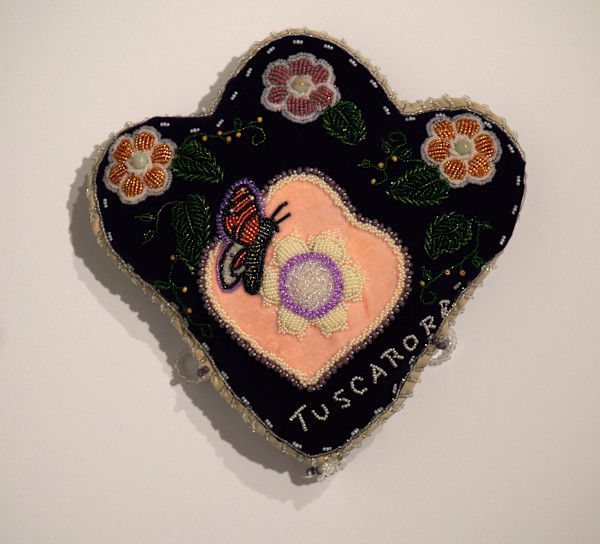 Tri-lobe Pincushion by Claudia Troiano