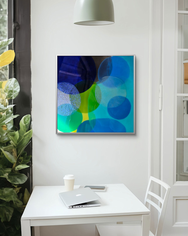 ABSTRACT RESIN CIRCLES IN RICH ULTRAMARINE BLUE, BRIGHT GREEN, & OPAL by Tana Hensley, Image 15.