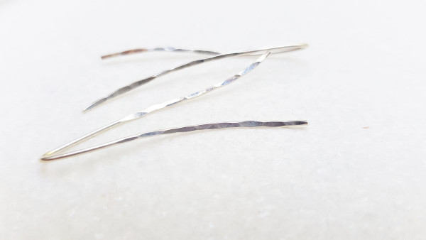 Marks & Lines Earrings (Hammered) by Naomi Eleftheriou