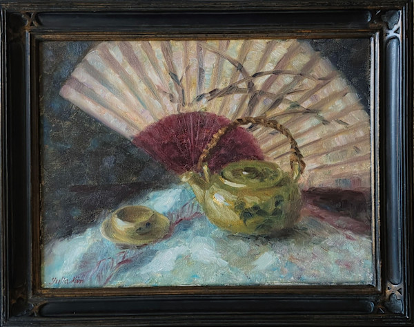 A Teapot and Fan by Yulia Kim