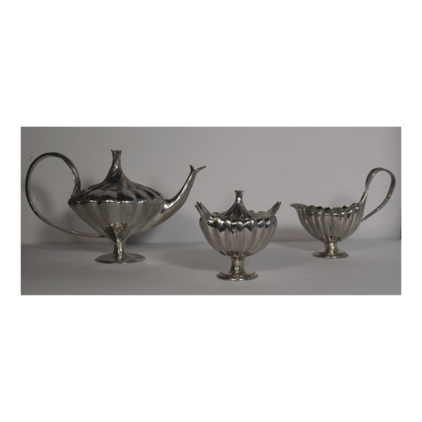 Diana Tea Service (1 set of 3 pieces) by Harold Castor