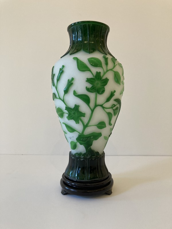 Exquisite Antique Peking Cameo Vase Green by Unknown