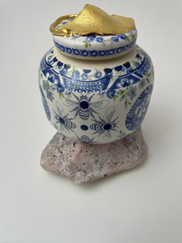 Pot on a Rock - Blue Willow Ginger Jar with Bees by Roger Runge