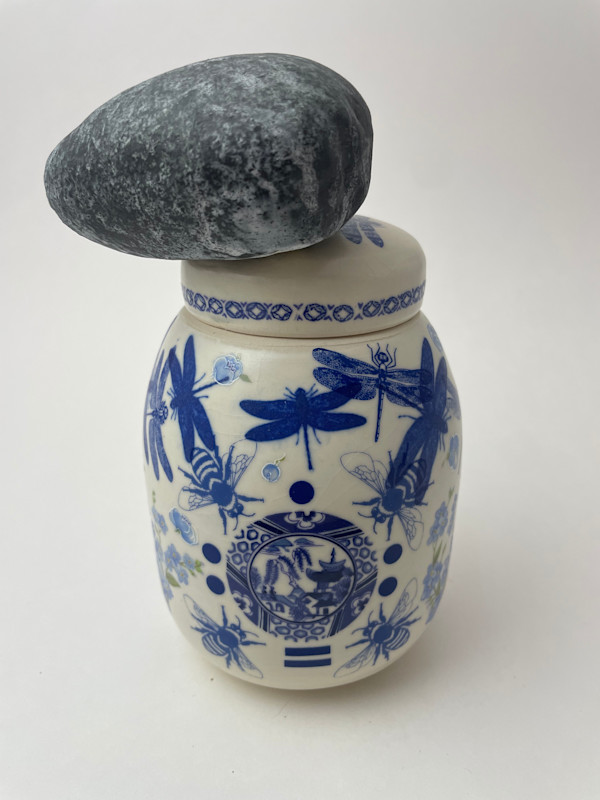 Rock on a Pot - Blue Willow Ginger Jar with Pollinators by Roger Runge