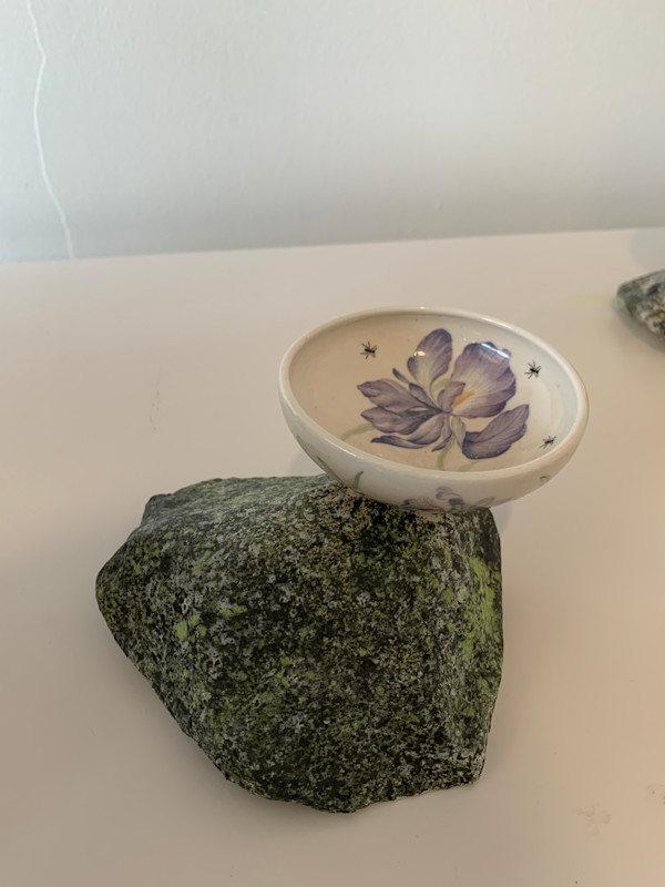 Pot on a Rock - Iris Finger Bowl by Roger Runge, Image 1.