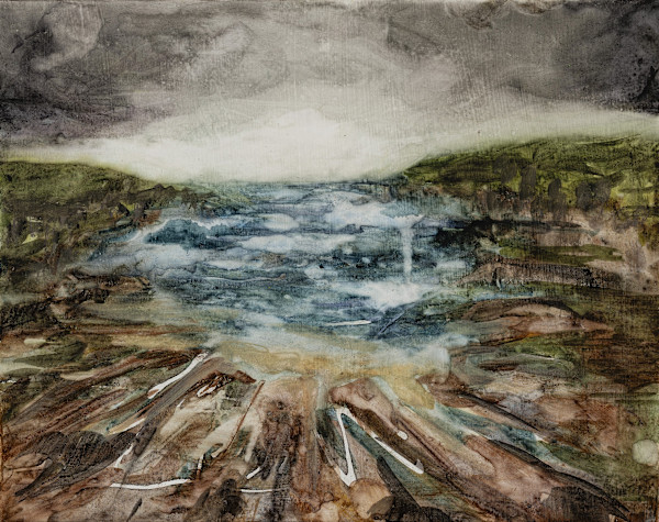 Competing voices by Amanda van Gils