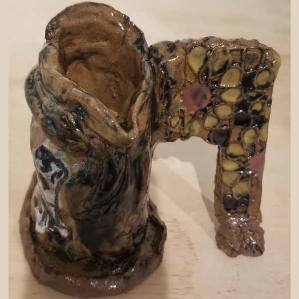 Cup 'May we live in comfort' B. 490 by Kevin Marshall