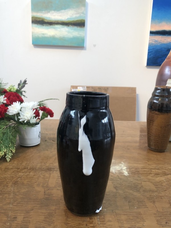 Black and white vase by Stephen Procter