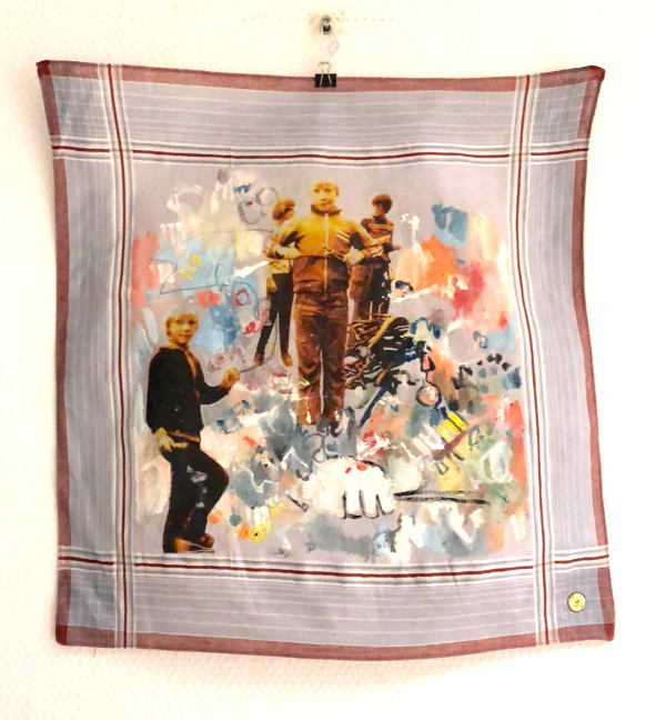 Jungs mit Stöcken by Susanne Wawra