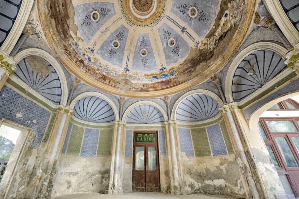 Casino by Bogdan Mihai, Image 1.