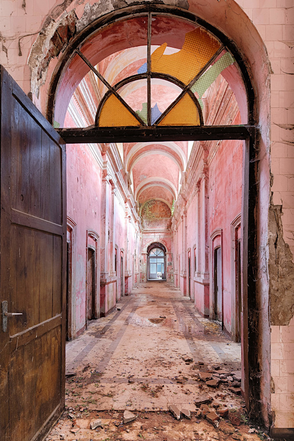 Via Rosa by Bogdan Mihai, Image 1.