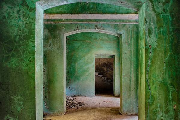 Labyrinth by Bogdan Mihai, Image 1.