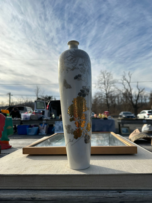 Antique Japanese Tall Satsuma Vase / Sake Vase