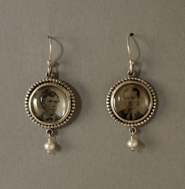 Dead People Here by Denise Barr, Image 1.