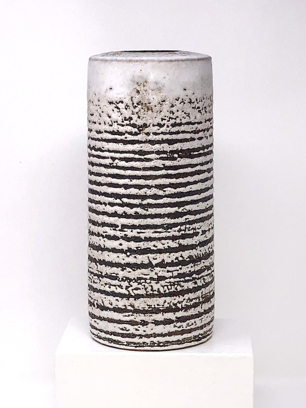 Wide Striated Cylinder by Brian O'Neill