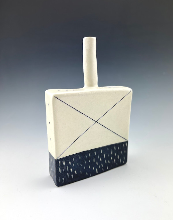 X Vase by Jan Lipetz