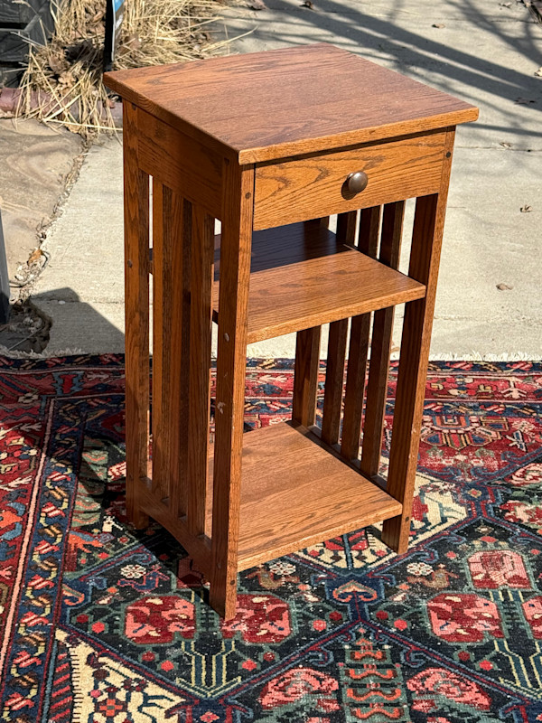Arts n Crafts small side table