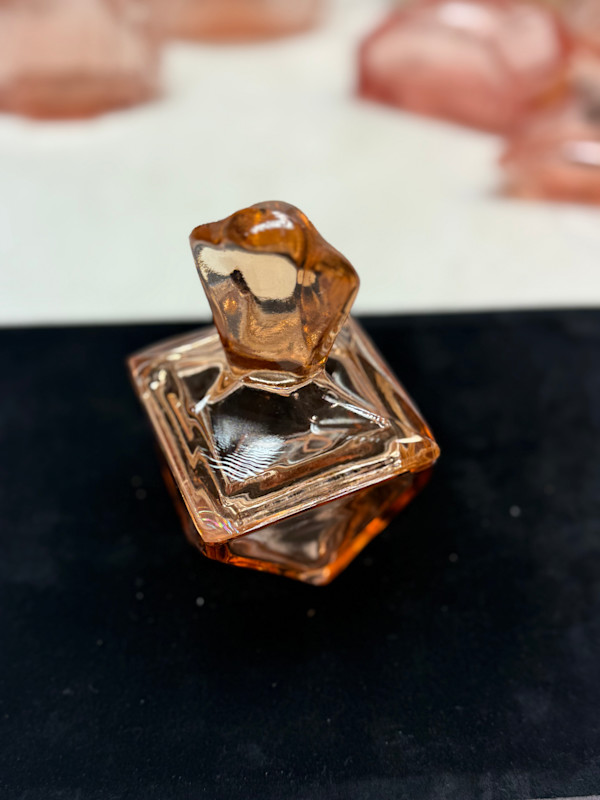 Art Deco pink perfume powder dish