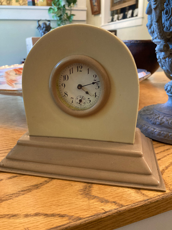 table top art deco clock
