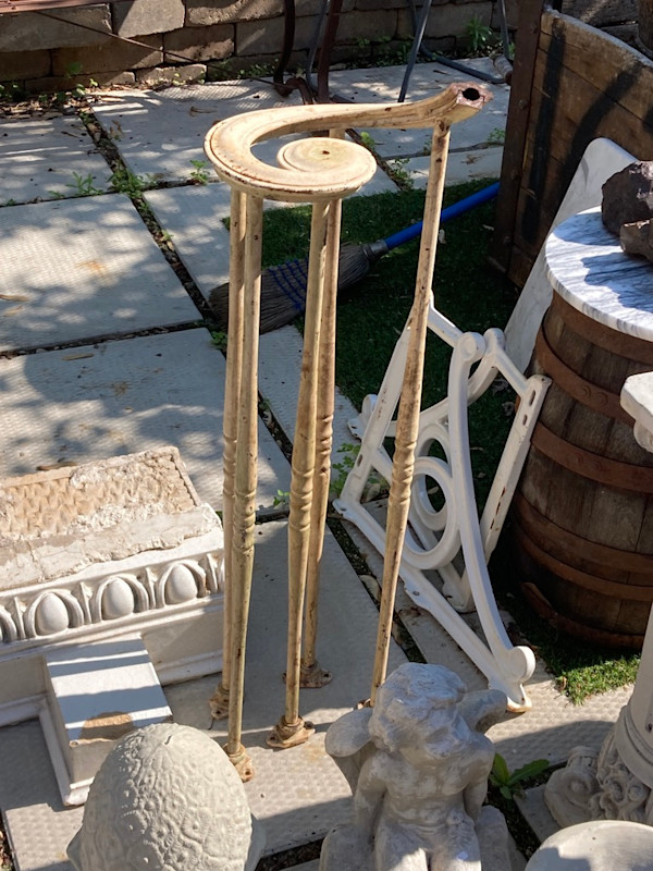 Iron banister end