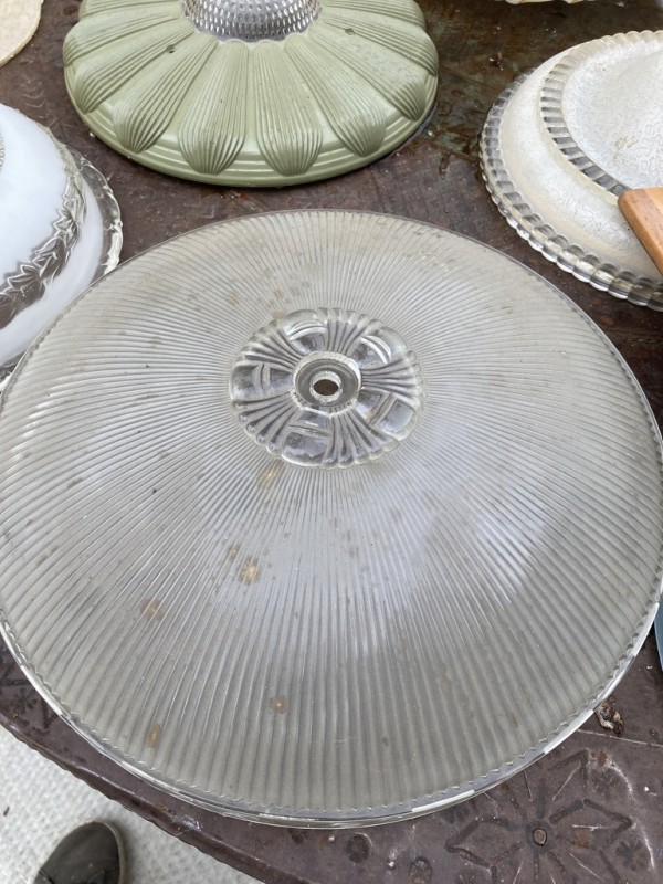 1940's ceiling fixture ~  frosted clear pattern