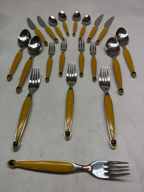 Chromargan yellow 1980's silverware