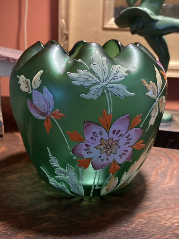 Early unmarked enameled Loetz art glass vase