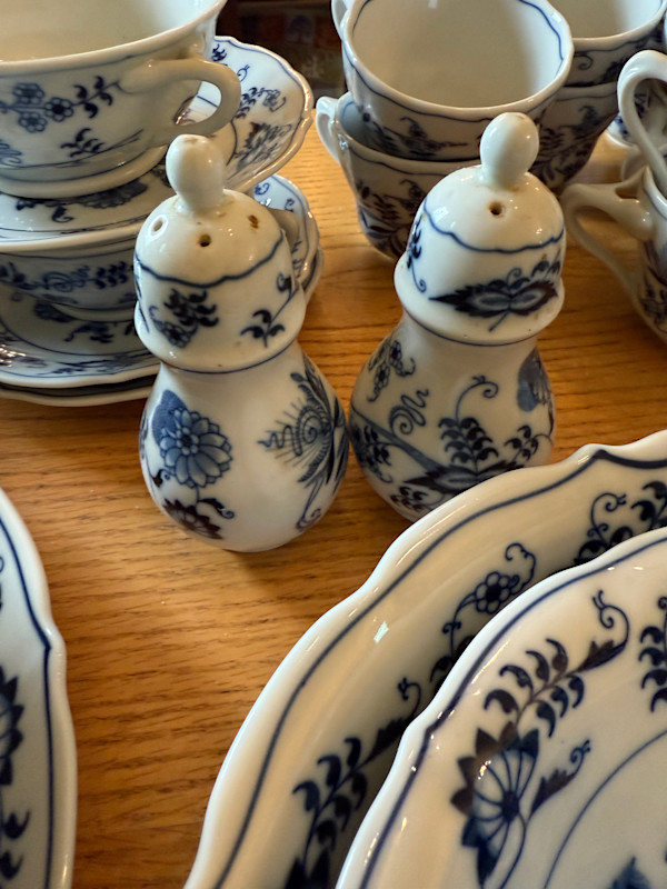 blue Danube salt and pepper