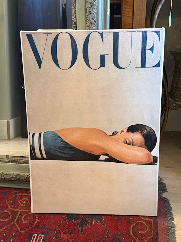 Vogue print on canvas, Image 1.