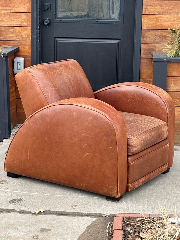 Leather roadster arm chair