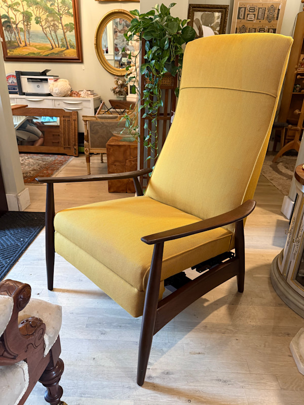 Milo Baughman reclining chair