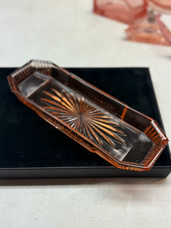 Art Deco pink ring tray