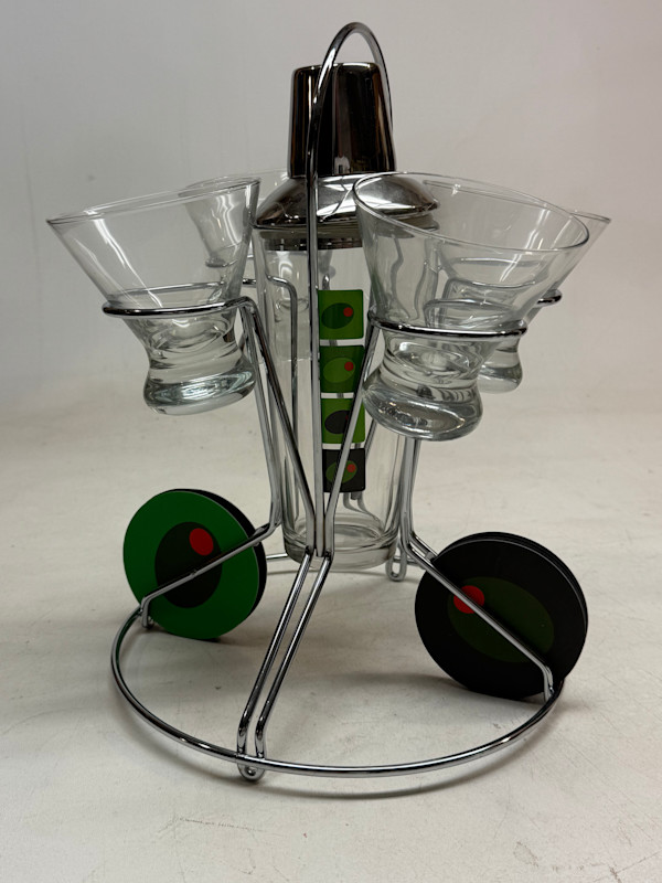 Martini set complete