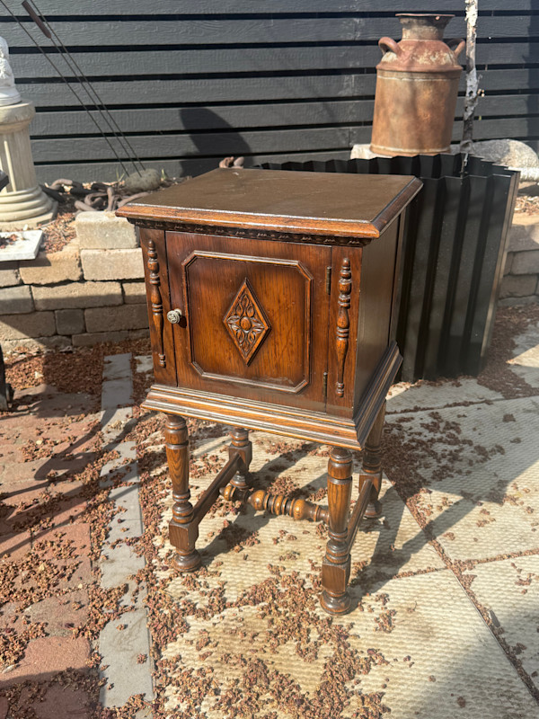 Northern Furniture nightstand