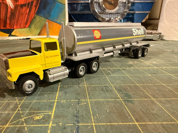 die cast semi trucks
