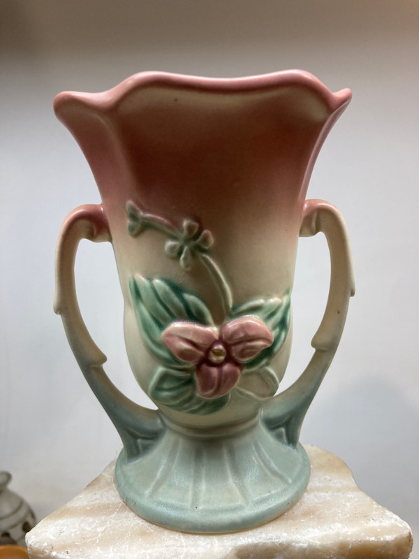 Hull floral vase