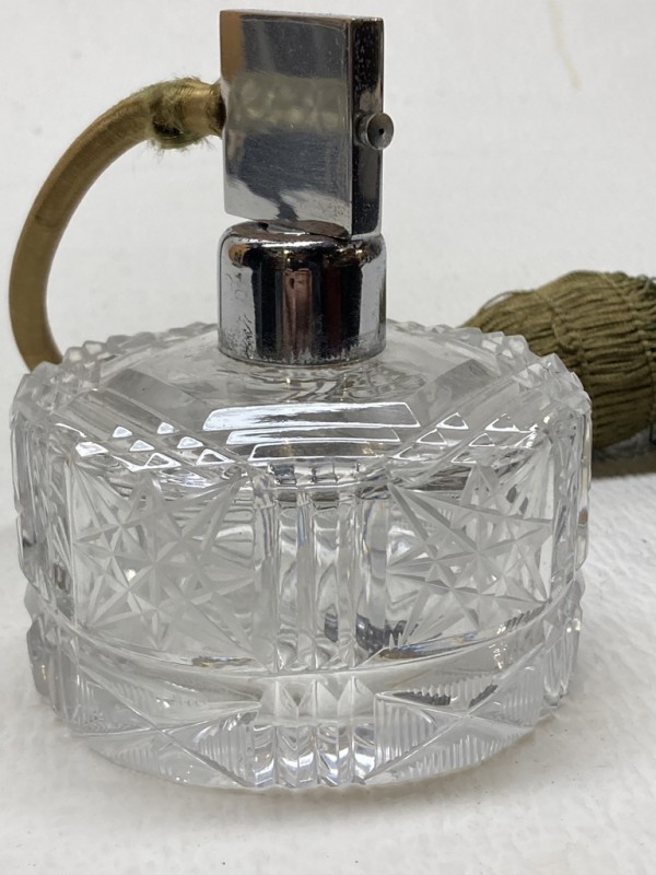 hand cut vintage atomizer perfume bottle