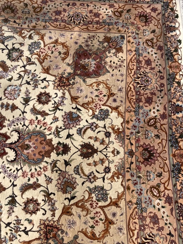 Hand tied oriental rug (wool and silk)