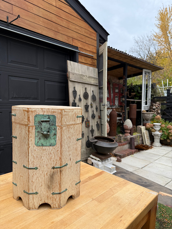 Wooden Asian style container