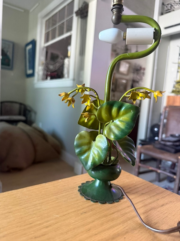 vintage tole table lamp with small yellow flowers