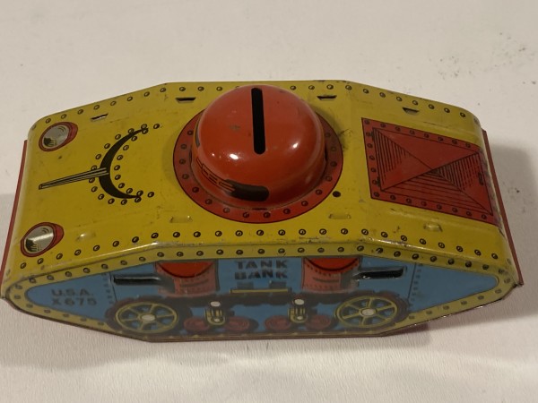 Tin toy tank bank