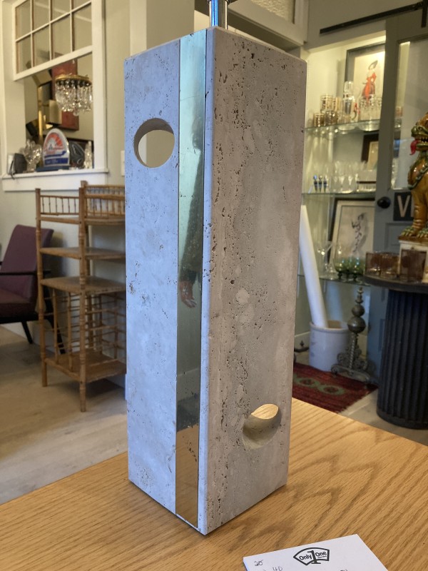 Post modern marble lamp with brass strip